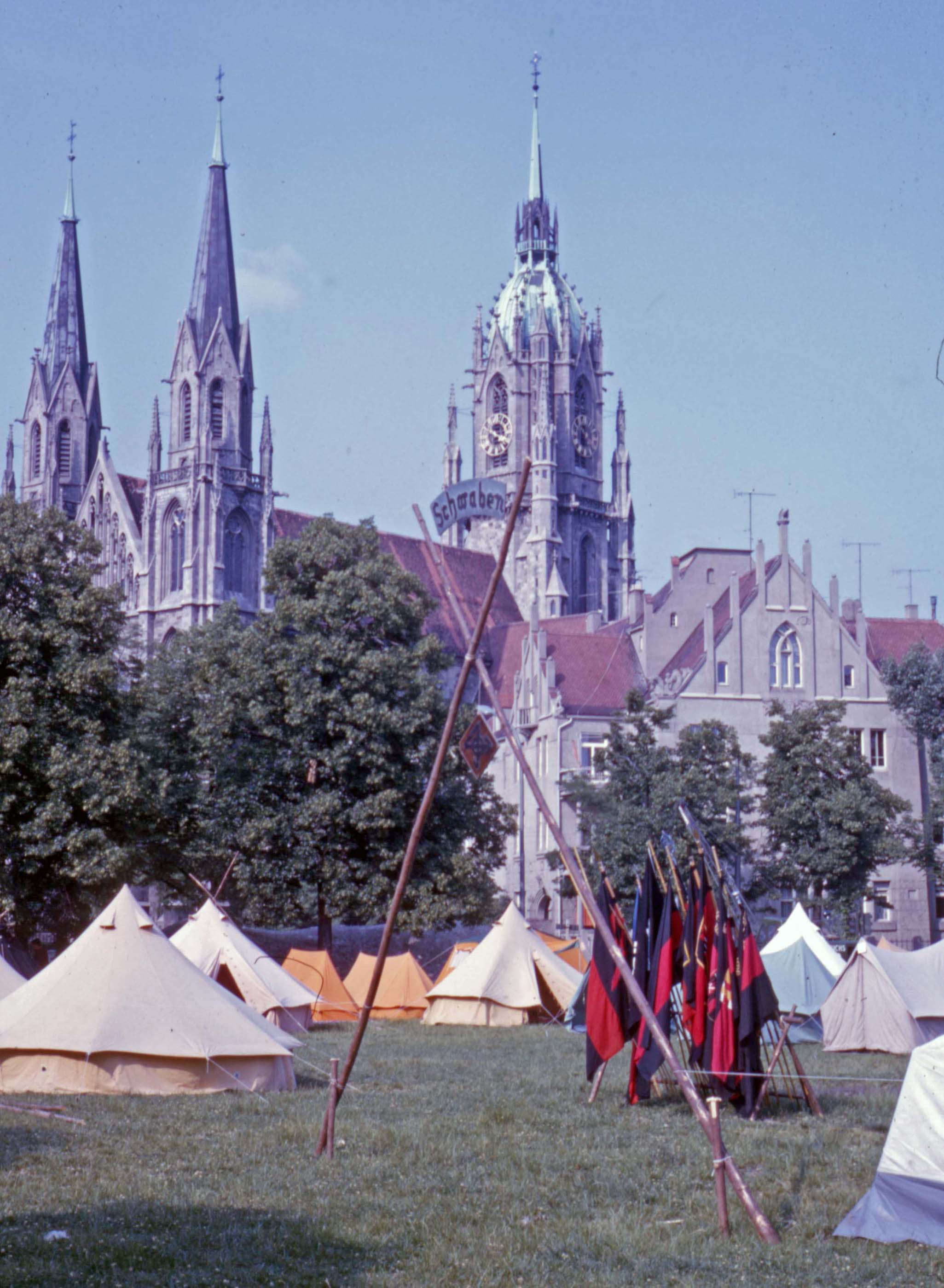 Zeltplatz und Paulskirche