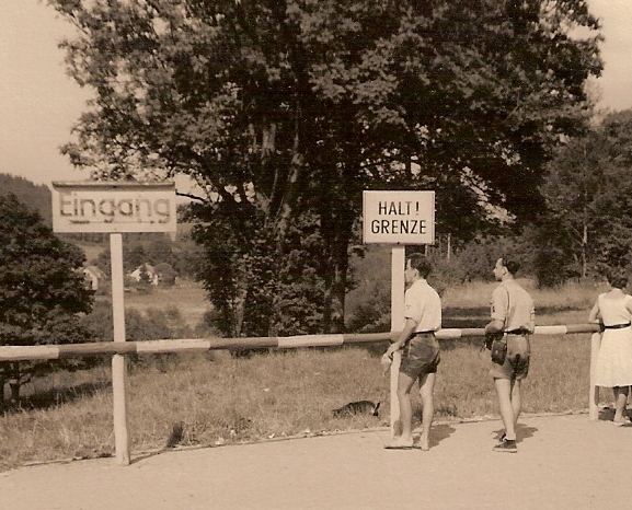 An der Grenze, Foto: Schnief