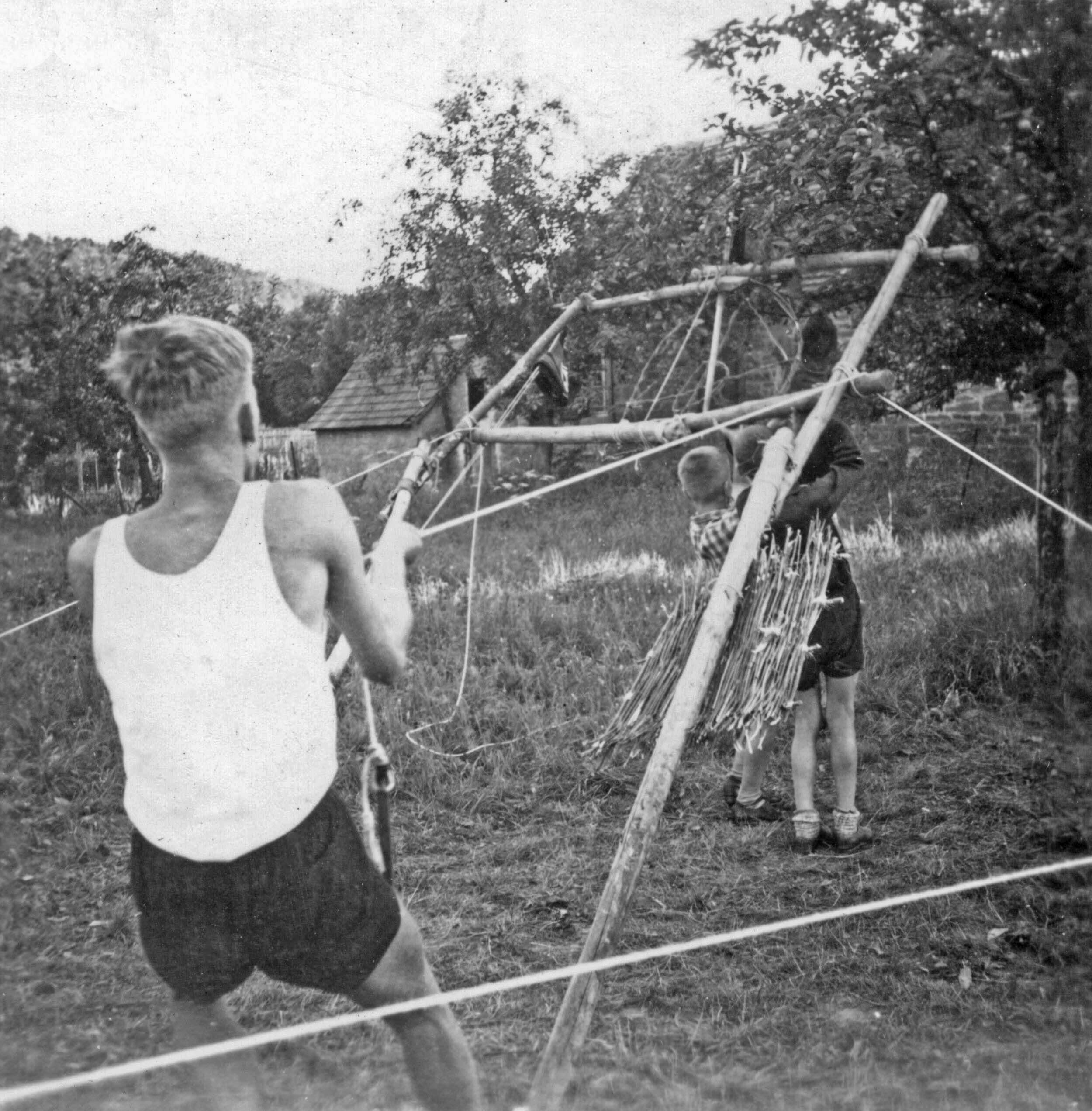 Wiederaufbau Lagertor