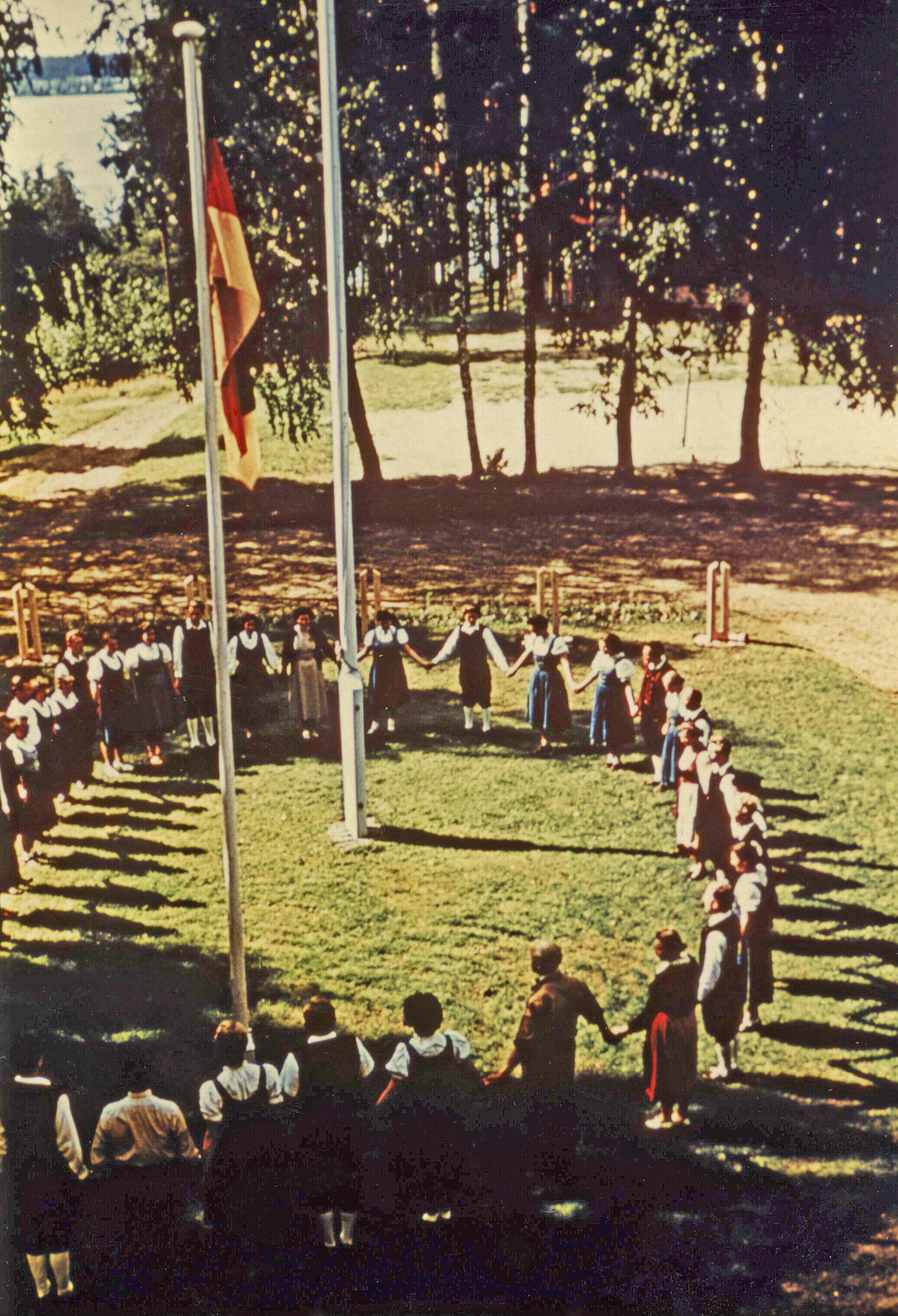 Finnlandfahrt 1954, Morgenfeier bei der Ladokarelischen Jugend in Punkaharju